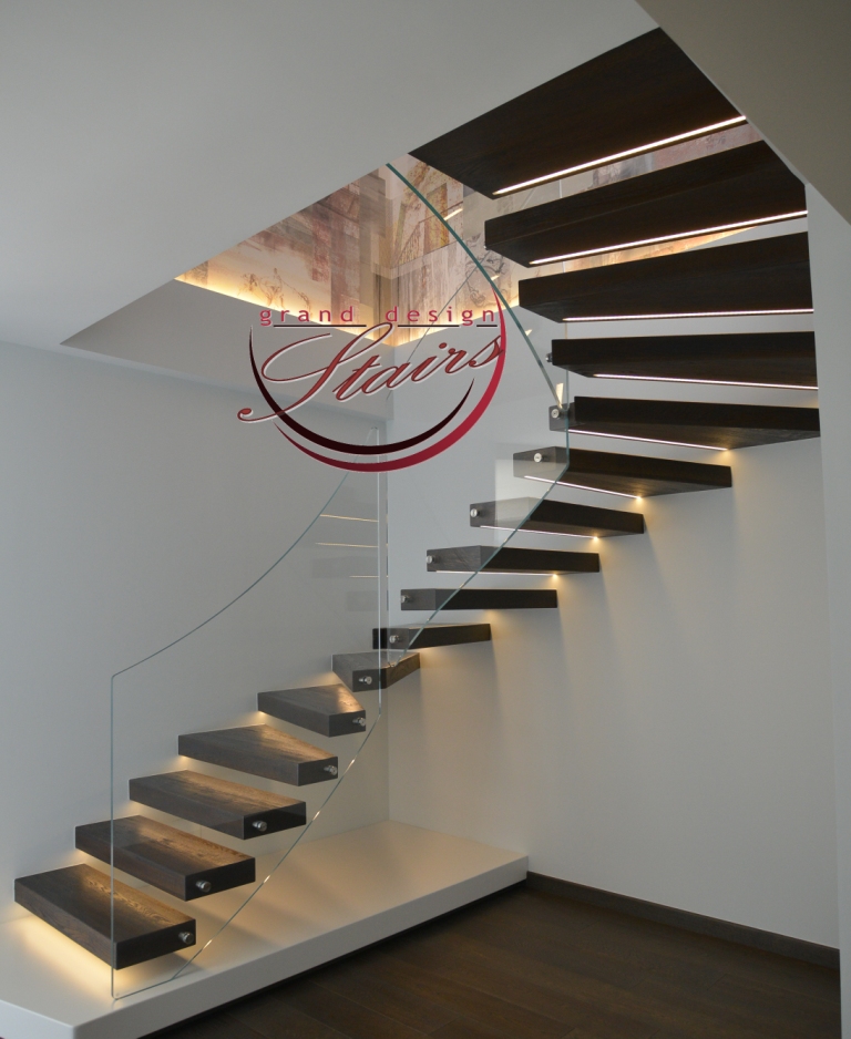 Cantilever staircase with led lights