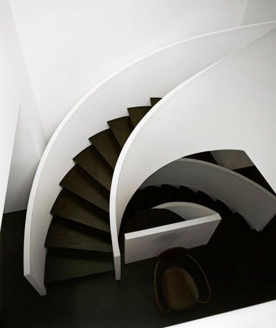 Wood panel curved staircase