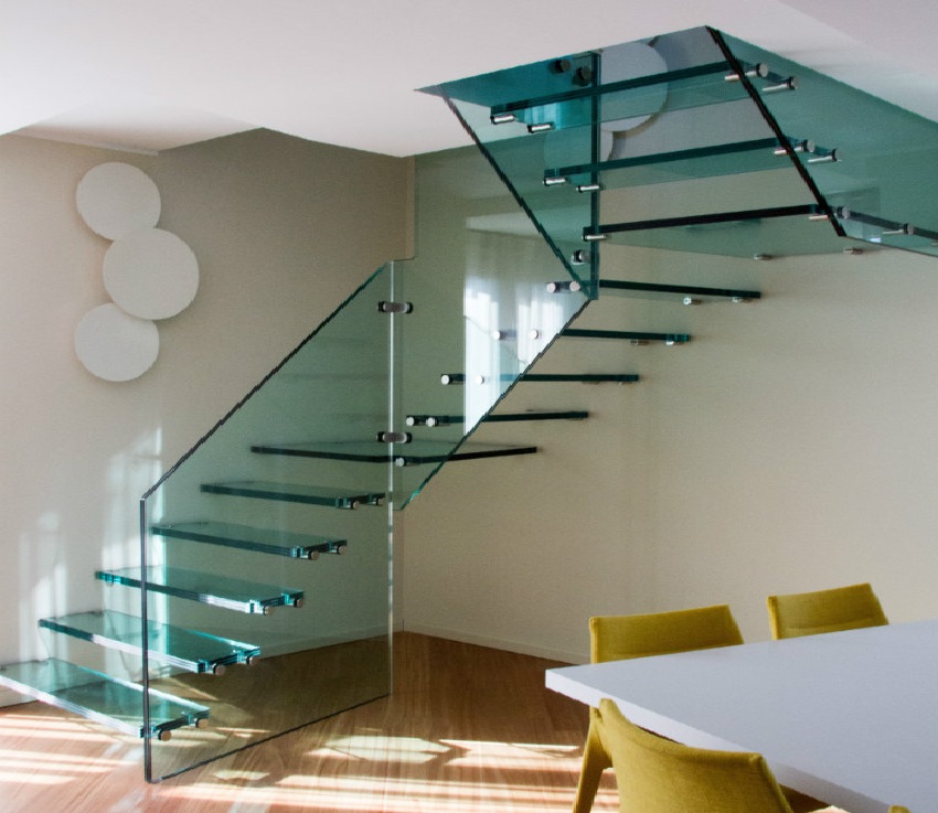 all glass floating staircase